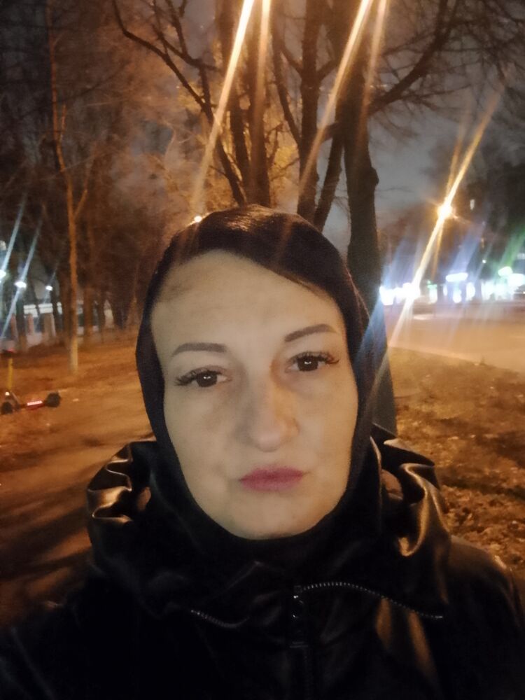  47762781  Lilia, 48 ,    