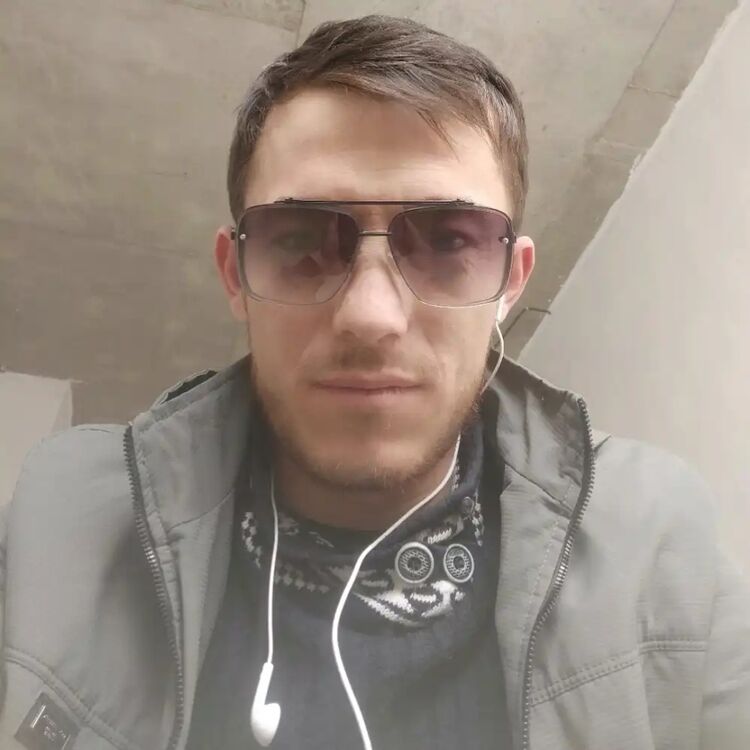 ���� 47118301 ������� Shoxrux, 32 ����, ���� ���������� � ��������