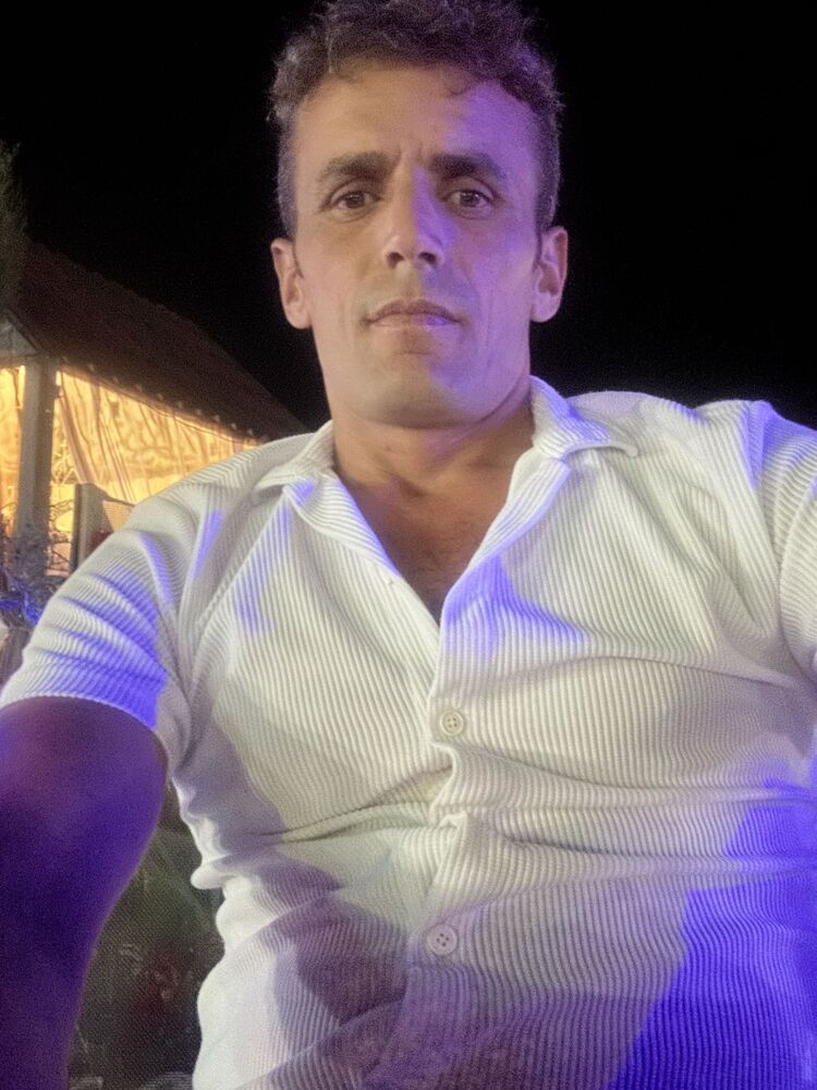  41353401  Kayahan, 39 ,    