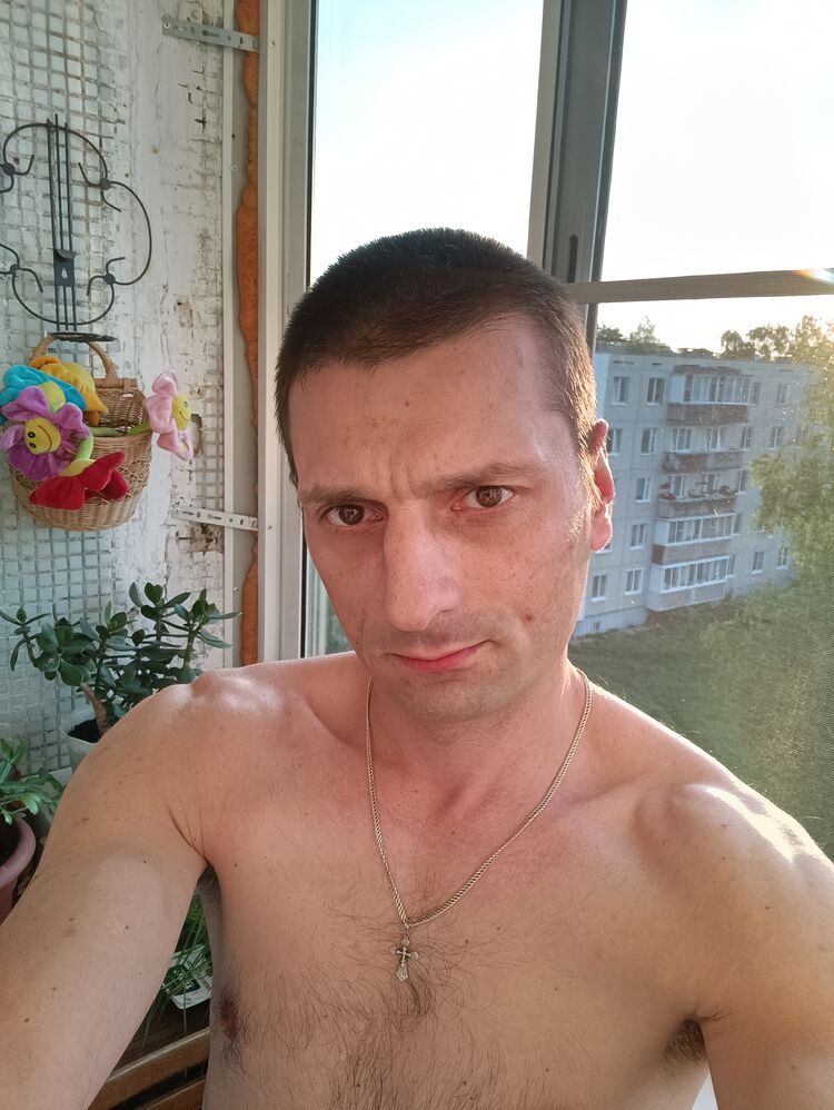  44874241  , 40 ,     