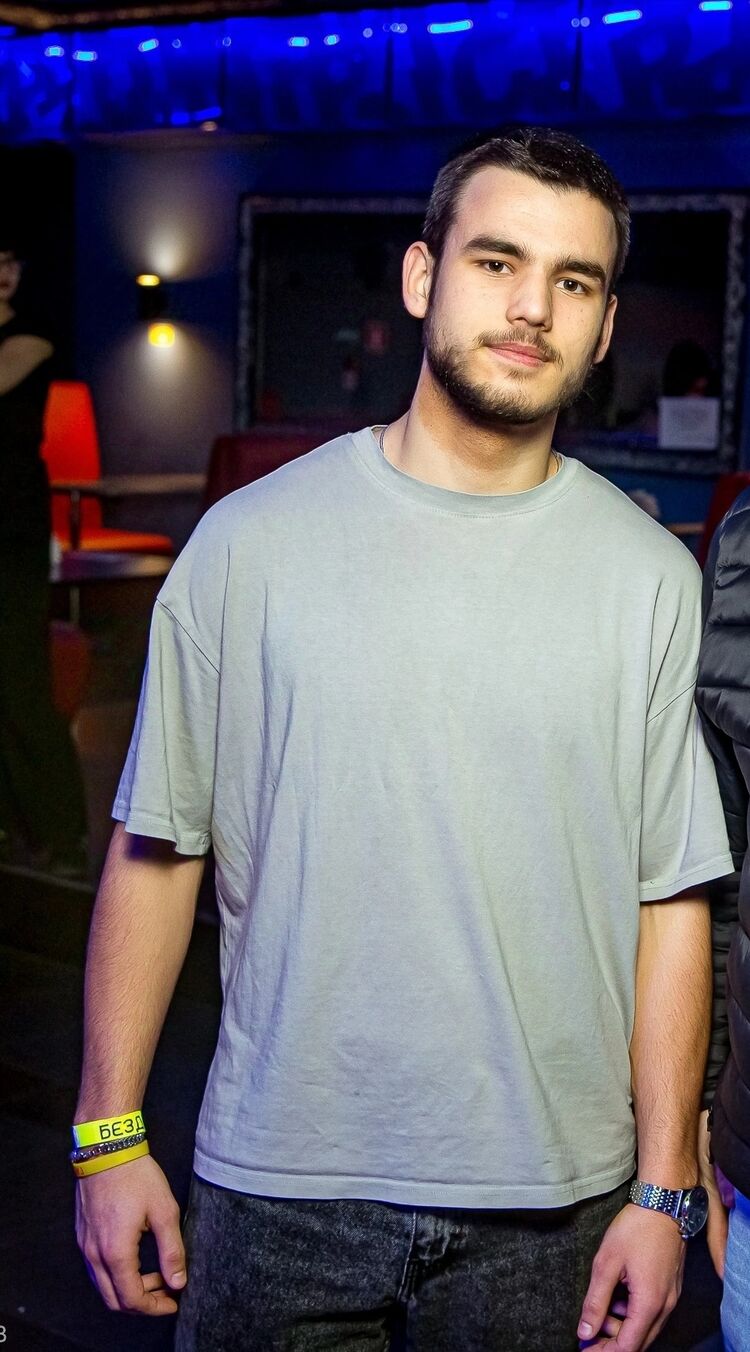  ,   , 19 ,   