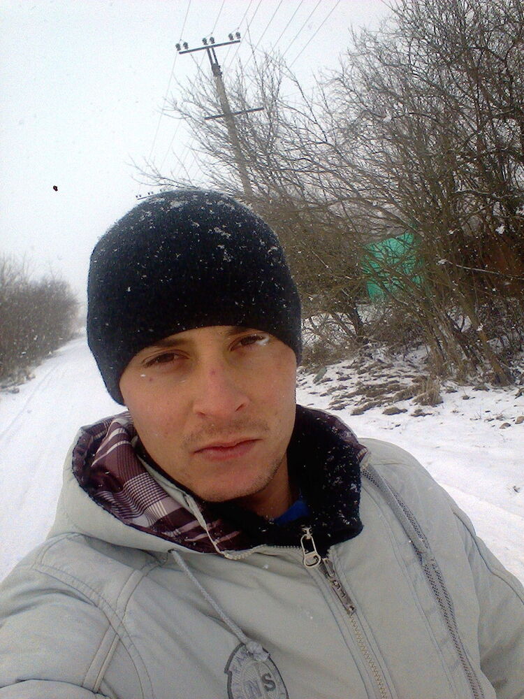  14932621  Anton, 33 ,    