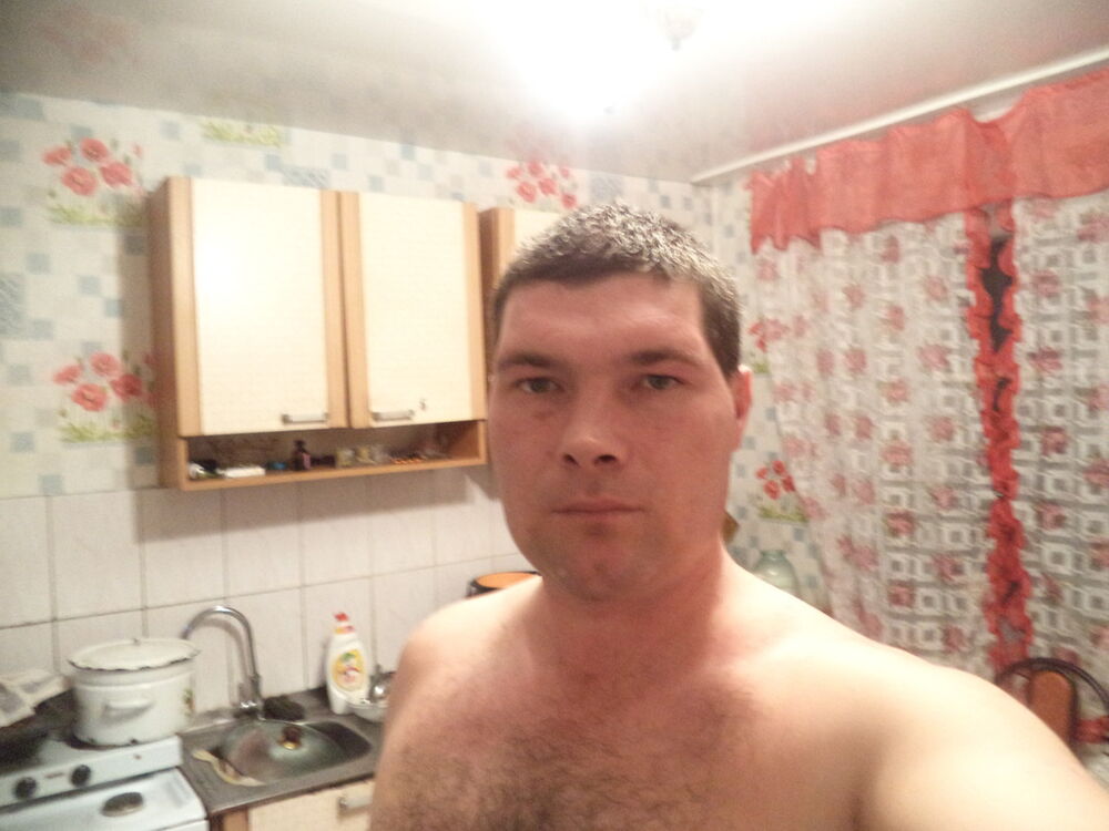  15082921  Pavel, 38 ,    