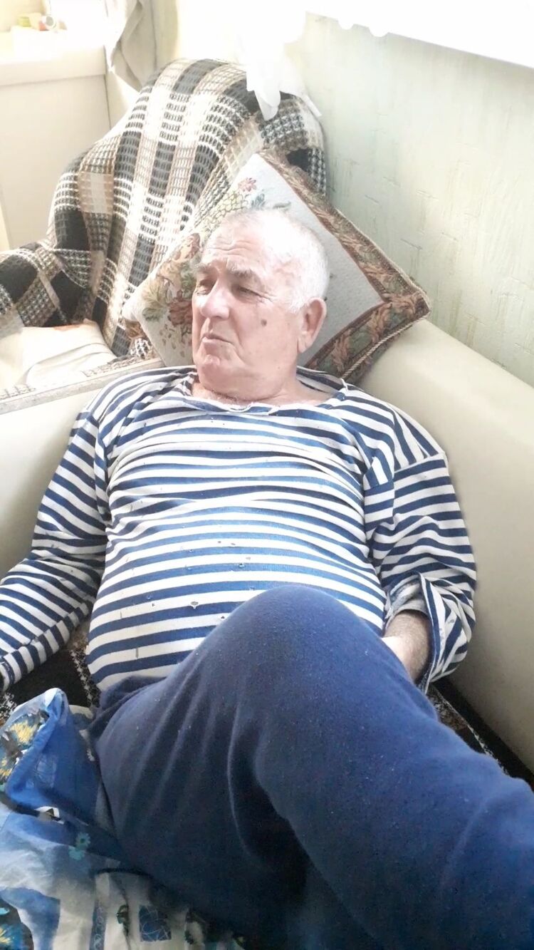  25718611  , 66 ,    