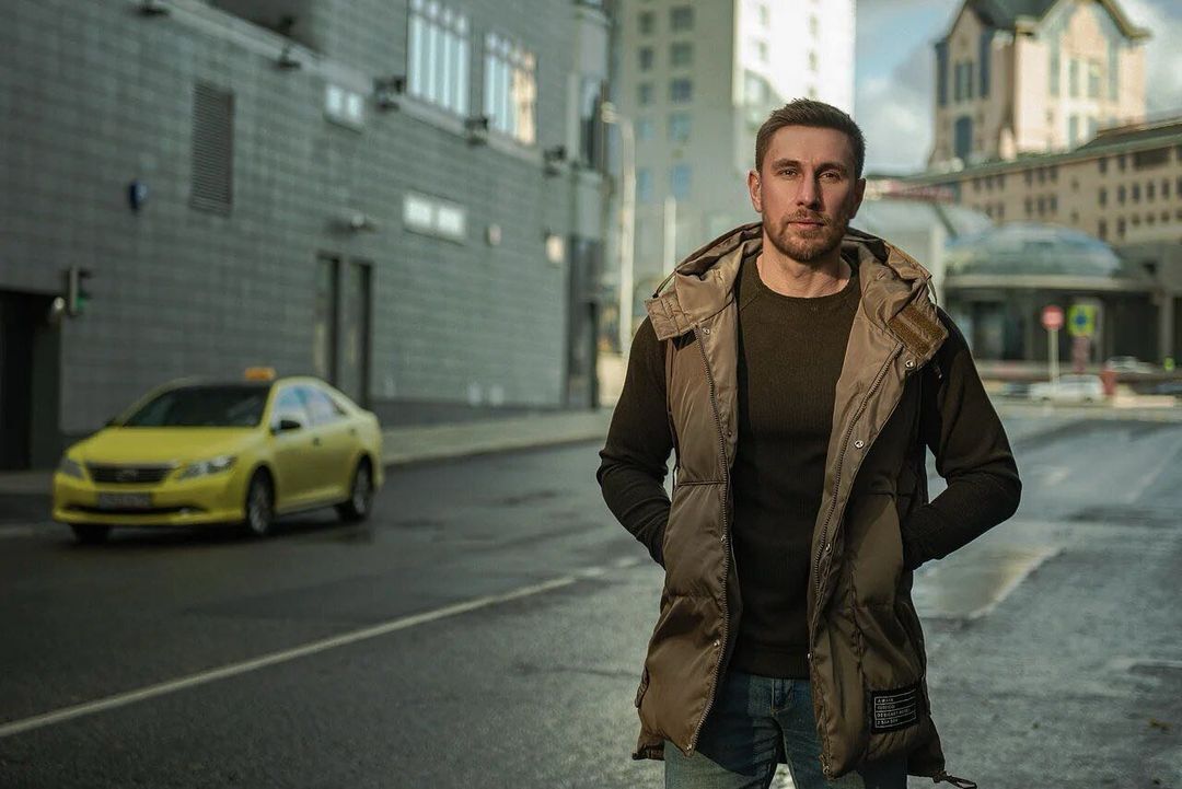  39877281  , 37 ,    -