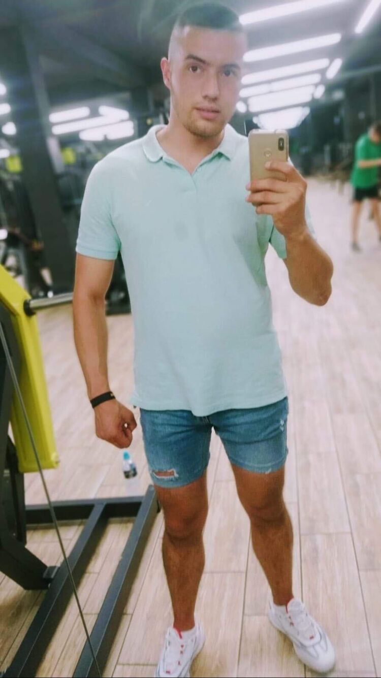  53375101  Marin, 31 ,    