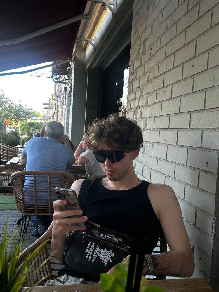  53142471  FRI, 20 ,    -