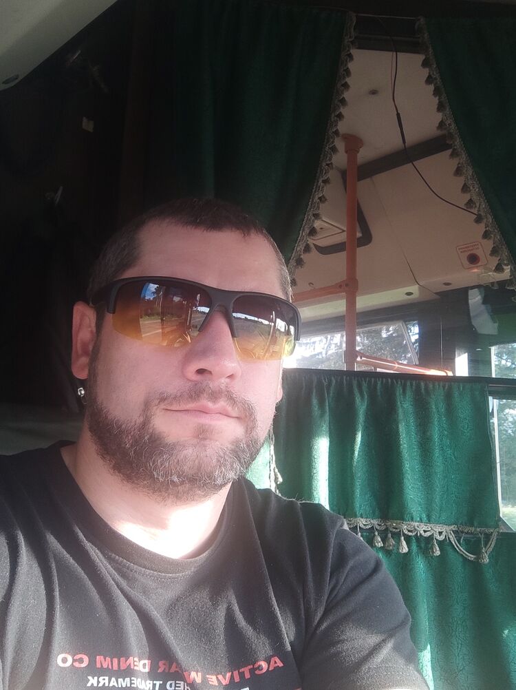  48954321  , 38 ,    