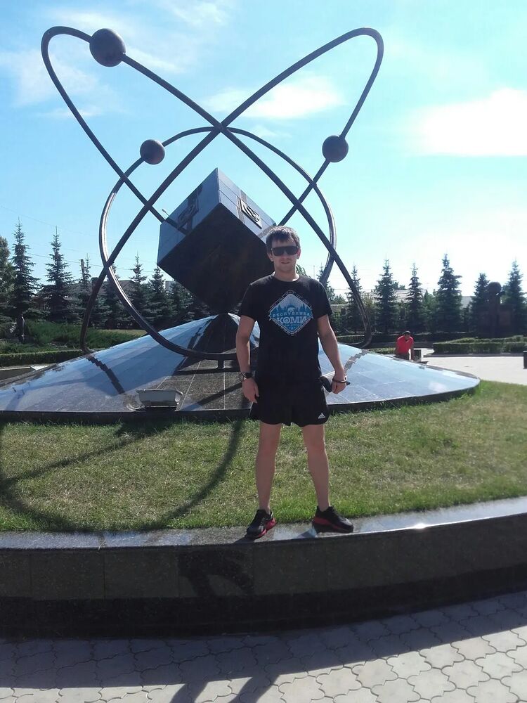  30973681  Nikolay, 35 ,    
