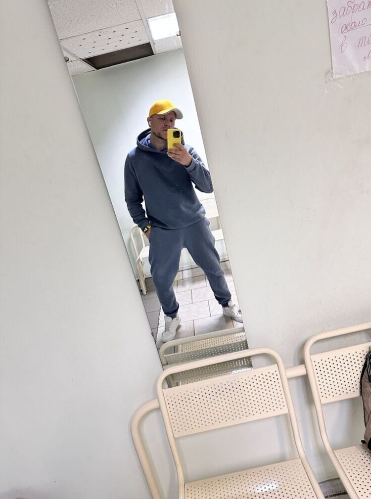  38571741  , 42 ,    