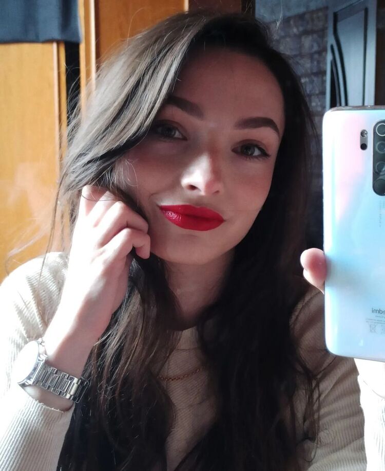  46645041  Yulia, 26 ,    