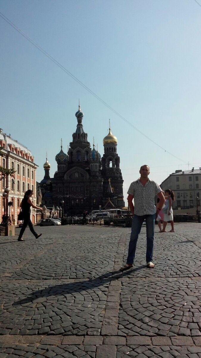  ,   Maksim, 46 ,  