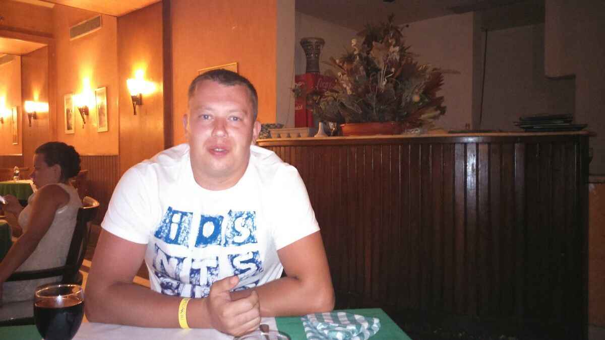  ,   VIKTOR, 35 ,   ,   , c 