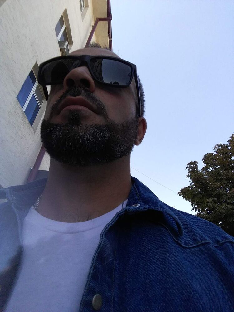  54233081  Just do it, 41 ,    