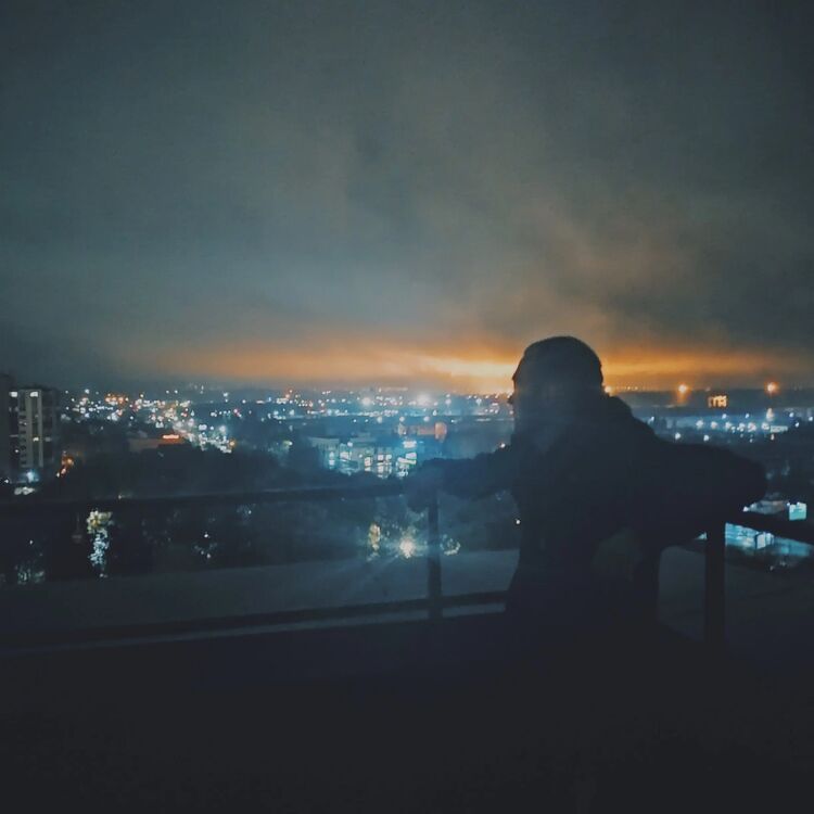  -,   , 28 ,   ,   