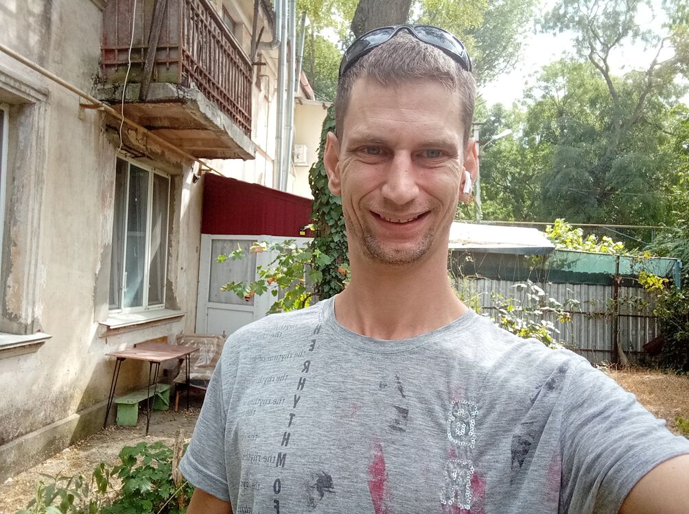  38162331  , 37 ,    