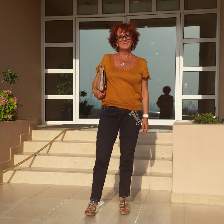  26866441  Elena, 60 ,    