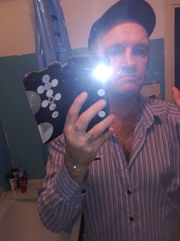  30139131  , 49 ,    