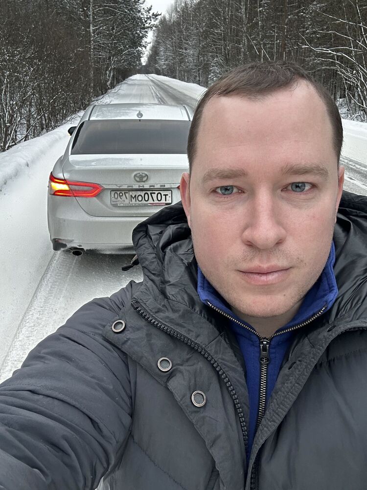  40488401  Vladimir, 33 ,    