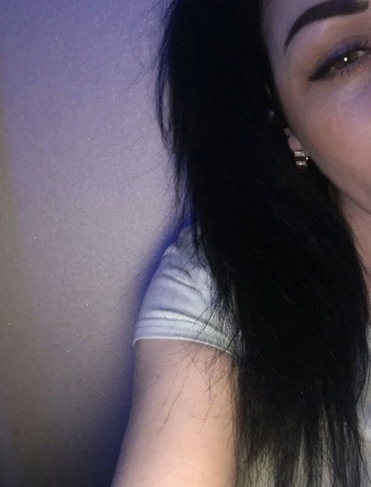  42587831  , 37 ,    