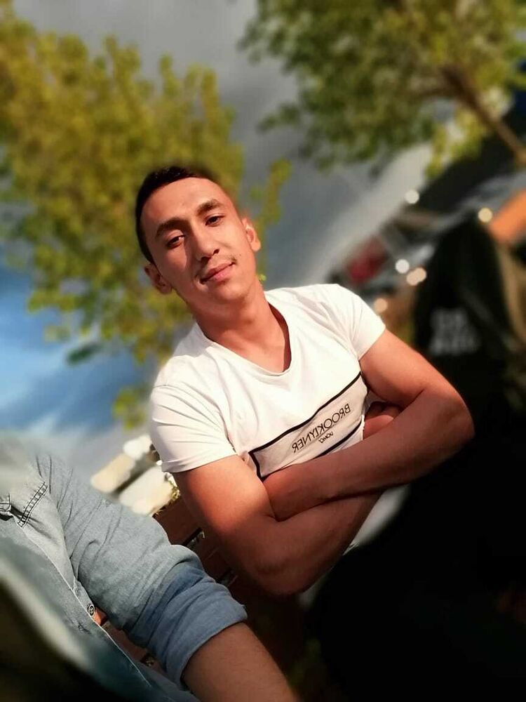  ,   Ali, 28 ,   ,   , c , 