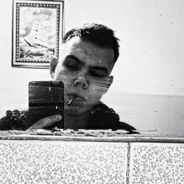 42208801  , 26 ,    