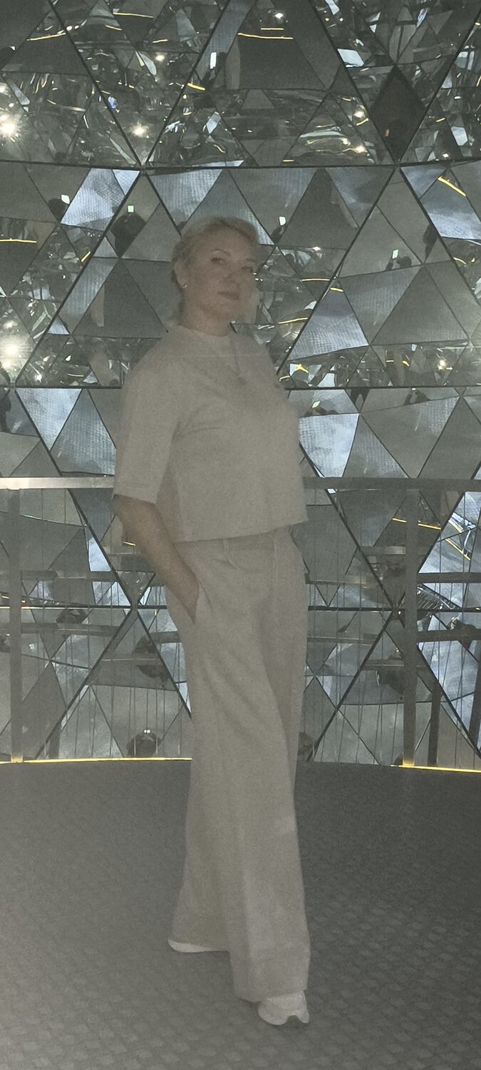  ,   Helena, 46 ,   c 