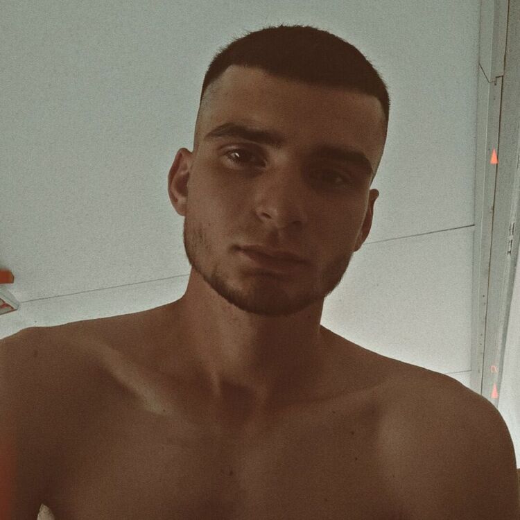  36475911  , 22 ,    