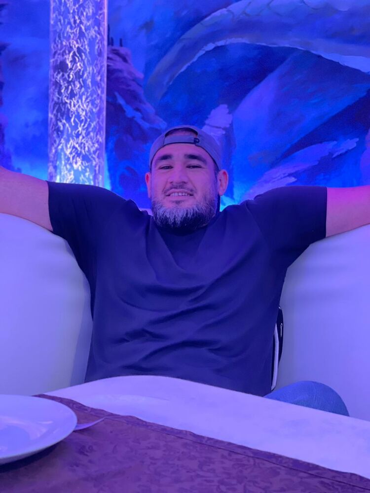   ,   Xan, 37 ,   