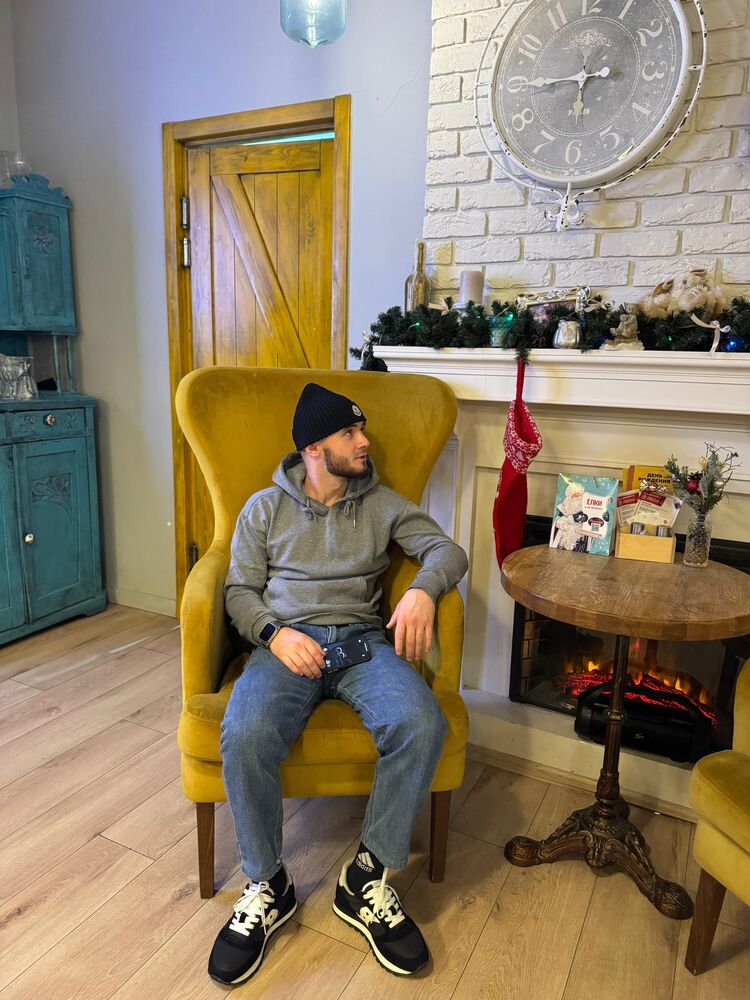  Villar del Arzobispo,   , 25 ,   ,   