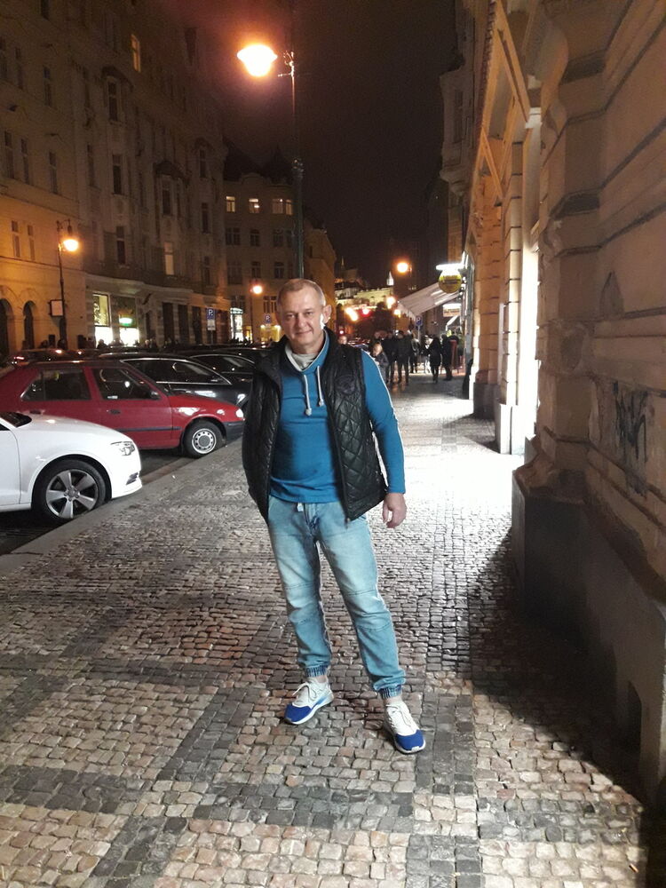  14041091  , 57 ,    Praha