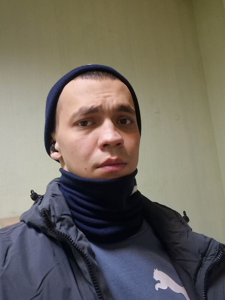  31045761  Alexey, 29 ,    