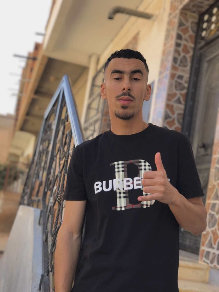  47815651  Youcef, 21 ,    Algiers