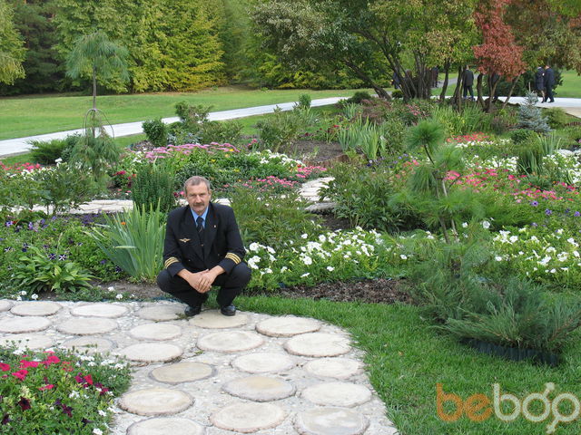  ,   Alex, 64 ,  
