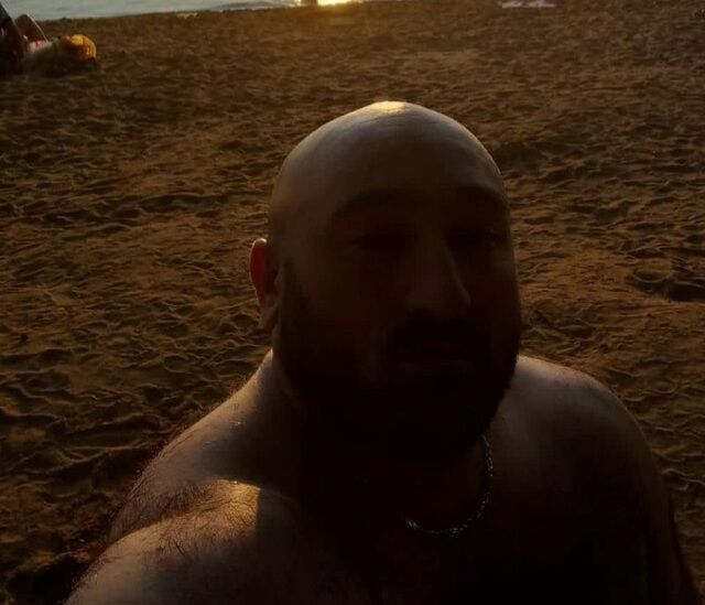  51204861  Ali, 37 ,    