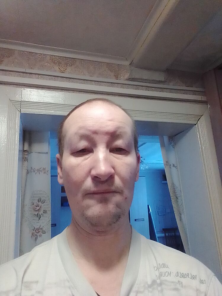 44584461  , 51 ,    
