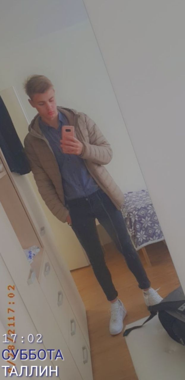  23923521  ___, 22 ,    