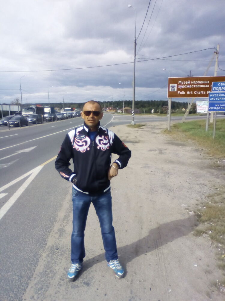  10322211  Ruslan, 43 ,    