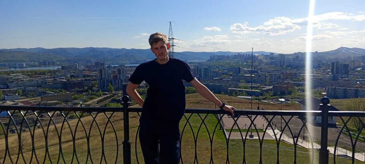  54231321  Vladislav, 25 ,    