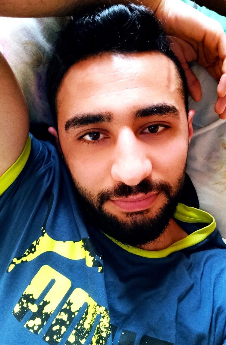  ,   Hakan, 30 ,   ,   , c 