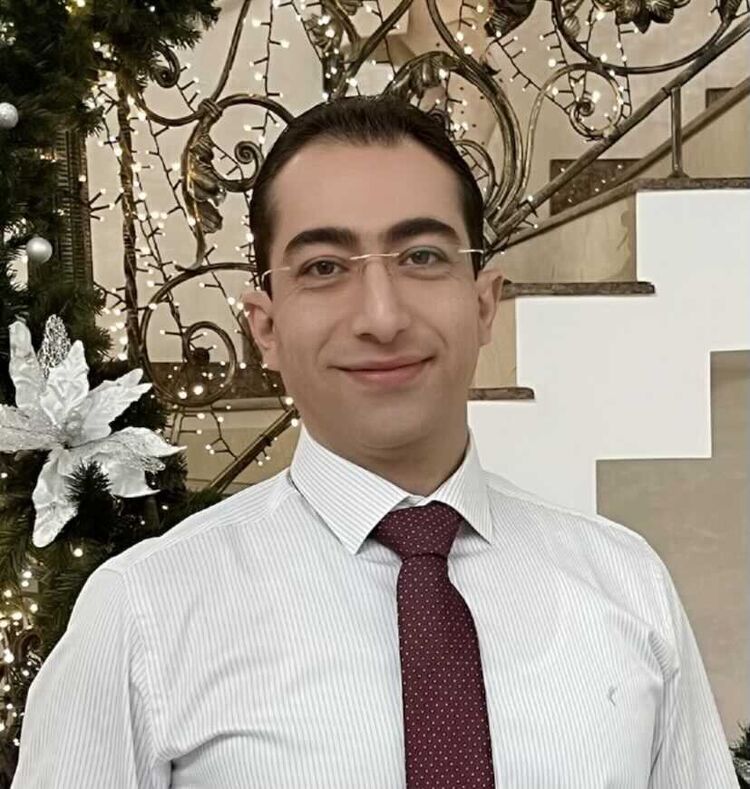  21859081  Samir, 37 ,    