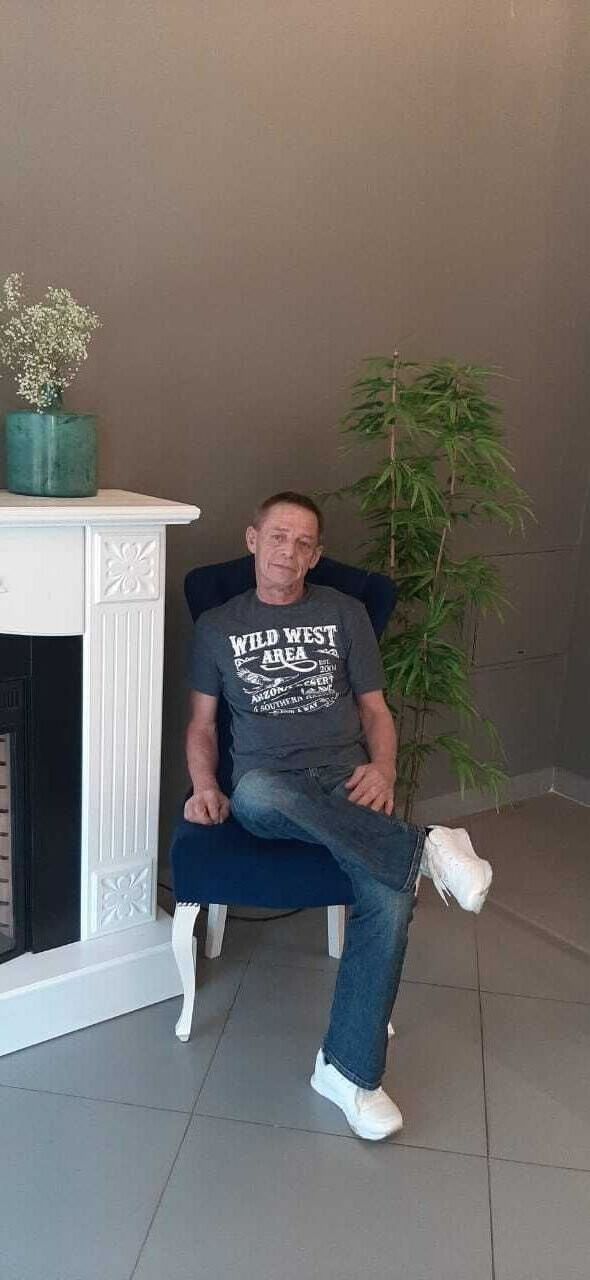  25962031  Valera, 58 ,    