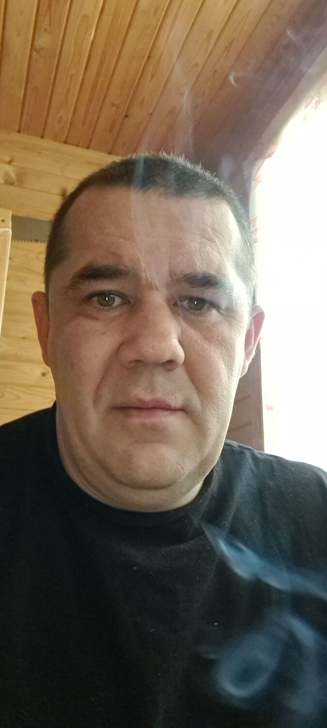  23069311  , 44 ,    