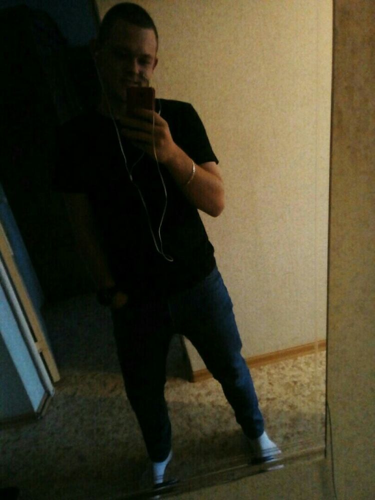  18408661  Nikolay, 28 ,    