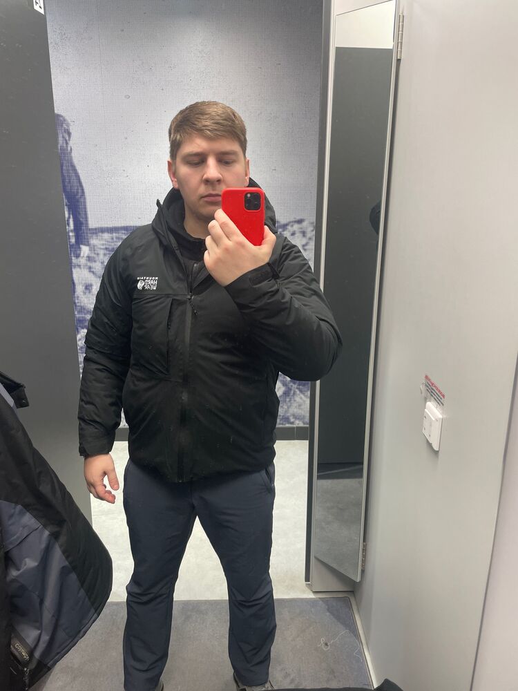  37058661  , 29 ,    
