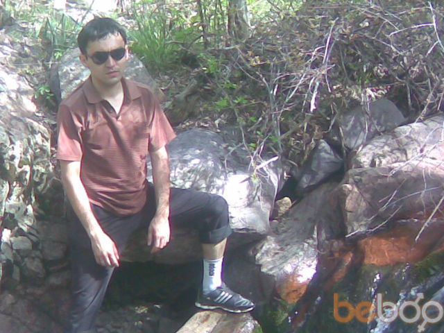 ,   Farxod, 40 ,  