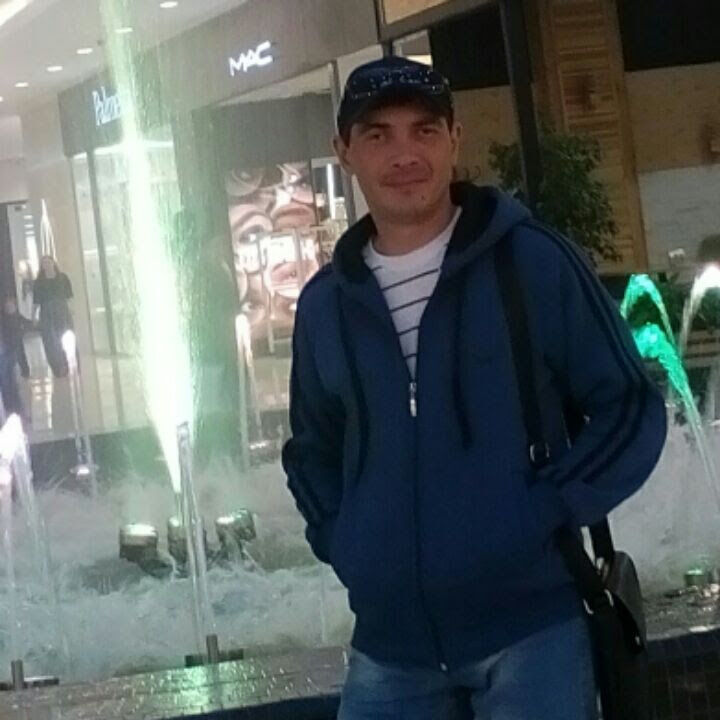  28232121  Ruslan, 42 ,    