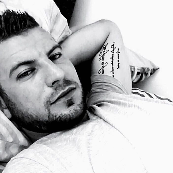  ,   Geri, 32 ,   ,   