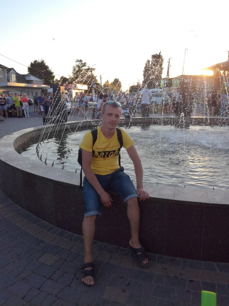  20947741  , 33 ,    