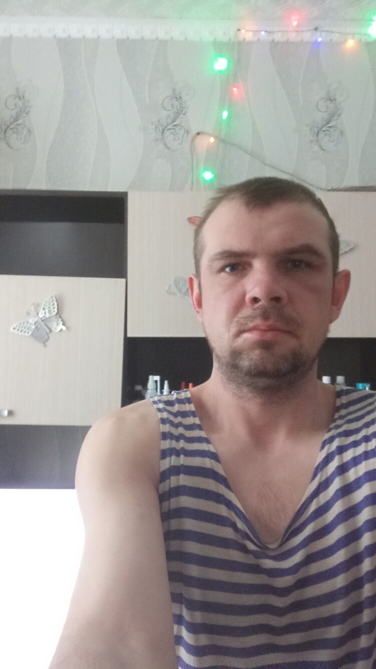  41815801  , 39 ,    